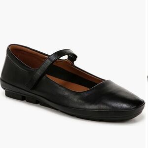 Naturalizer Behold Mary Jane Flat 10 WIDE